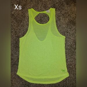 NWOT VS PINK TANK WITH OPEN BACK
